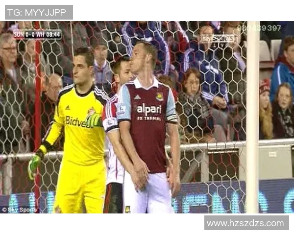 聚焦足坛巨星贴身保镖揭秘他们的日常守护与隐秘故事